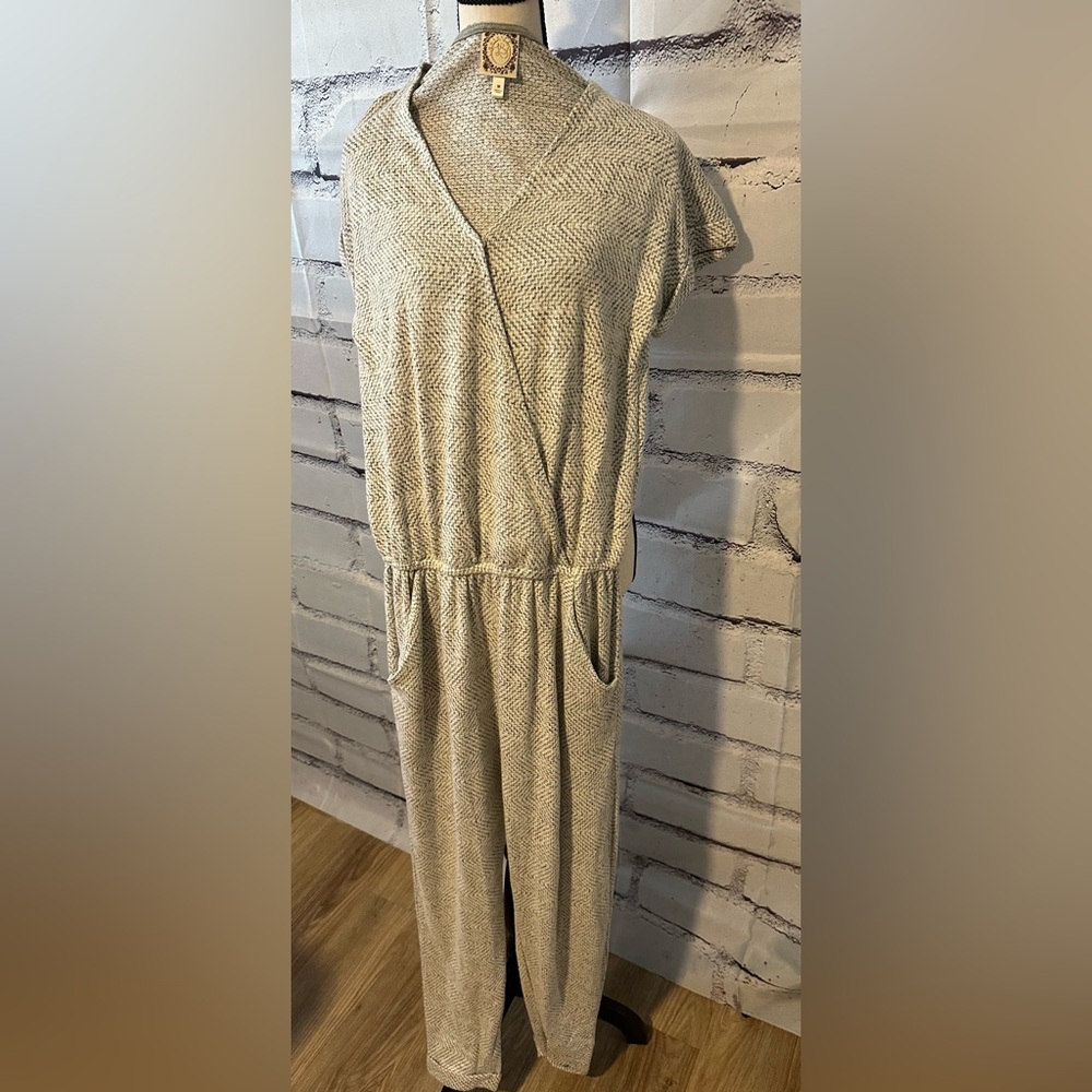 Lounge jumpsuit, size M